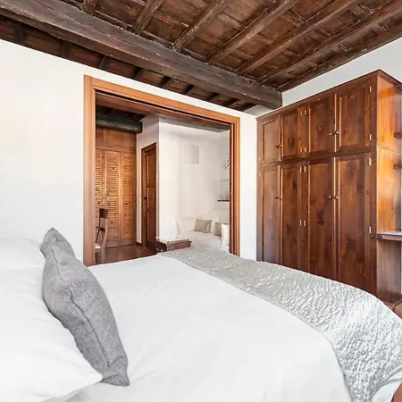 Lovely Trastevere Center דירה *